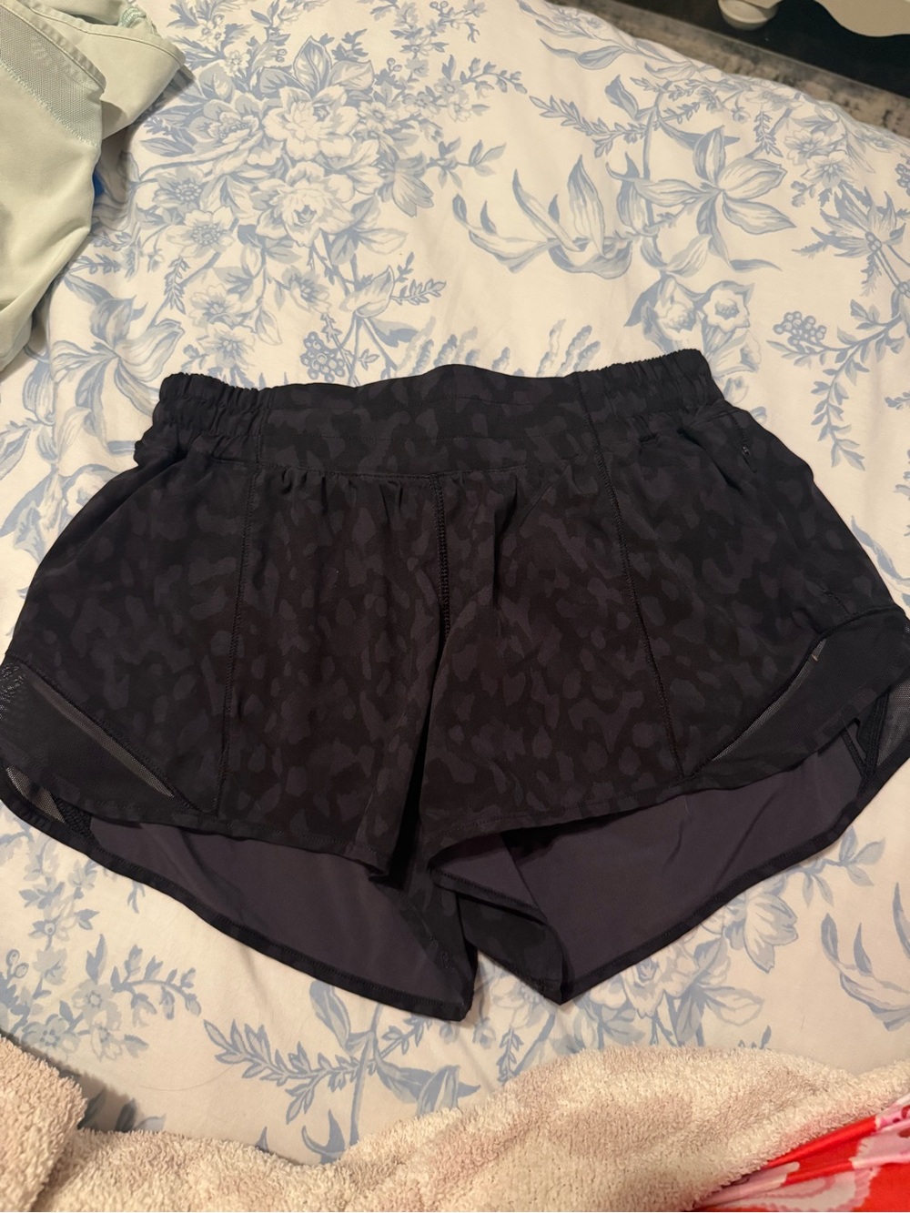 Lululemon Black Shorts with pattern
